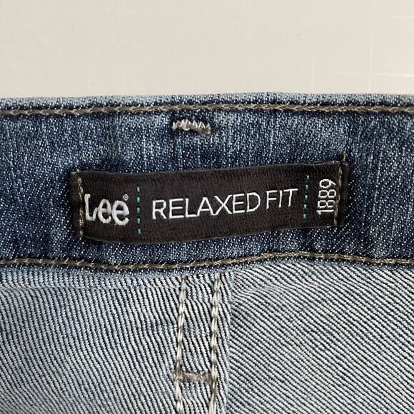 Lee Women Relaxed Fit Straight Leg Jeans Size‎ 14 Medium Premium Stonewash NWT - Picture 5 of 10